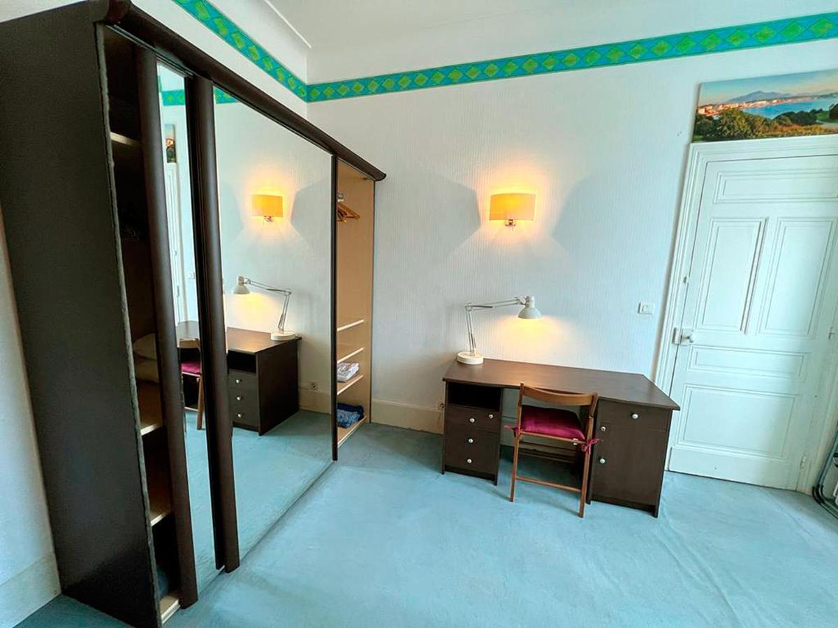 T2 A Pied De Plage Sur Ancien Hotel Chic, Samedi A Samedi Saint-Jean-de-Luz Dış mekan fotoğraf